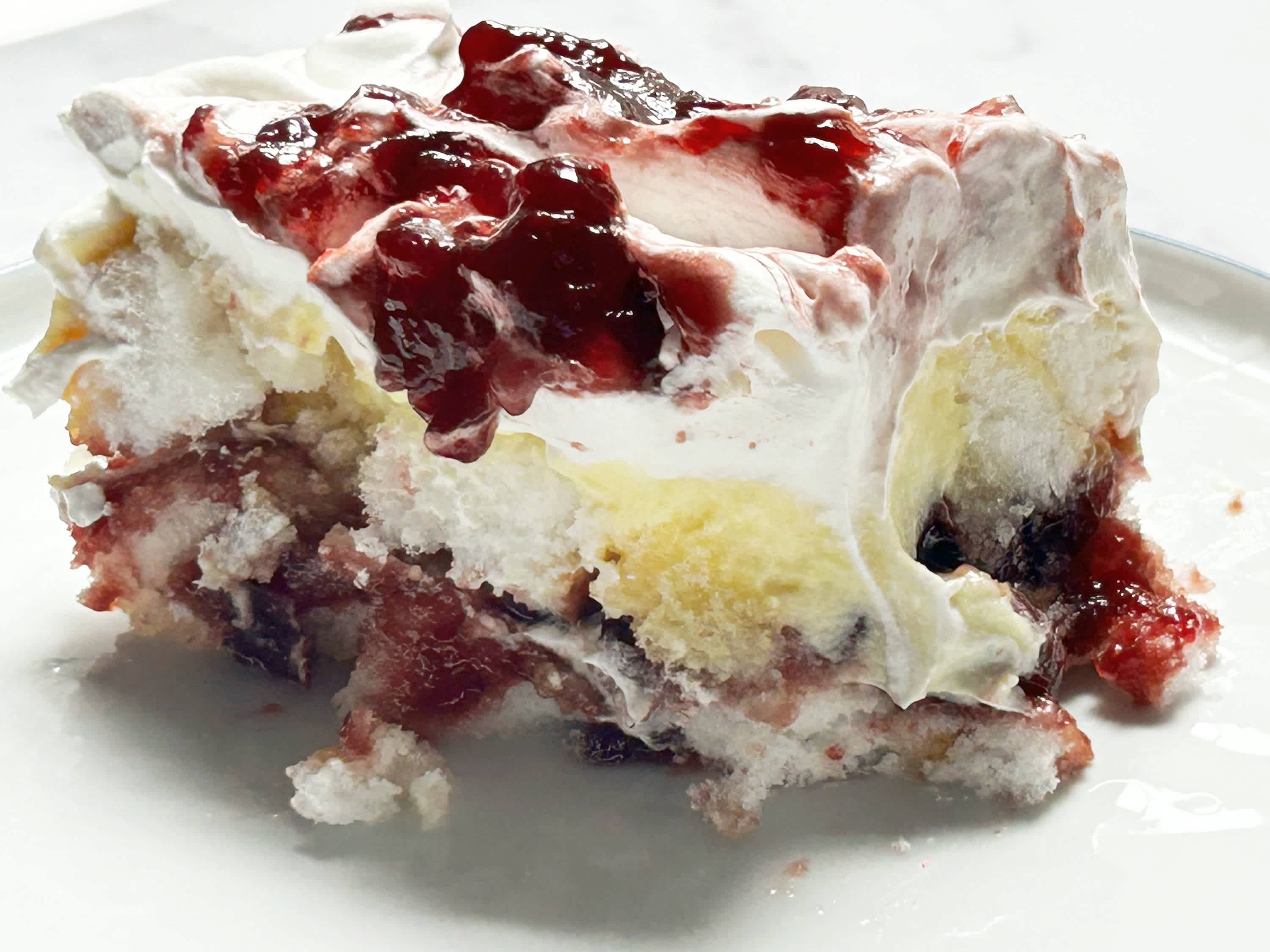 The One-Pan Make-Ahead Summer Dessert That Gets More Delicious the Longer It Sits in the Fridge
